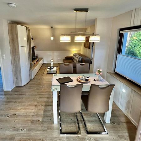 Peedy's luxuriöse 60m² Wohnung mit Balkonterrasse Stade Buitenkant foto