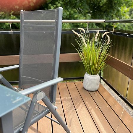 Peedy's luxuriöse 60m² Wohnung mit Balkonterrasse Stade Buitenkant foto