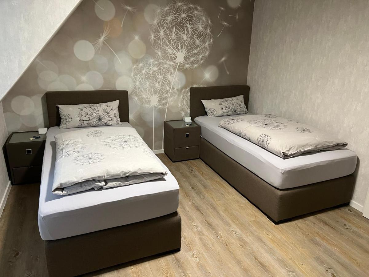 Peedy's luxuriöse 60m² Wohnung mit Balkonterrasse Stade Buitenkant foto