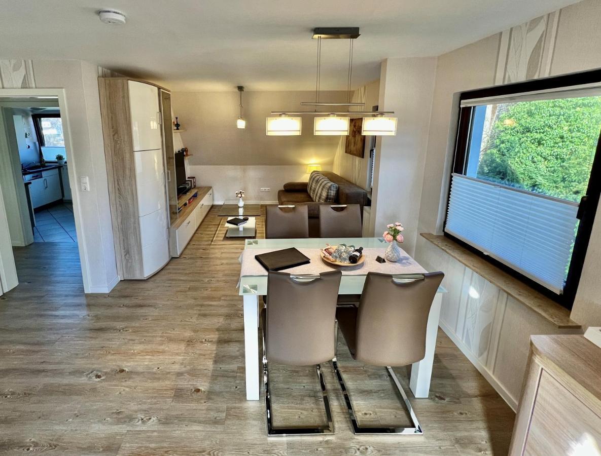 Peedy's luxuriöse 60m² Wohnung mit Balkonterrasse Stade Buitenkant foto