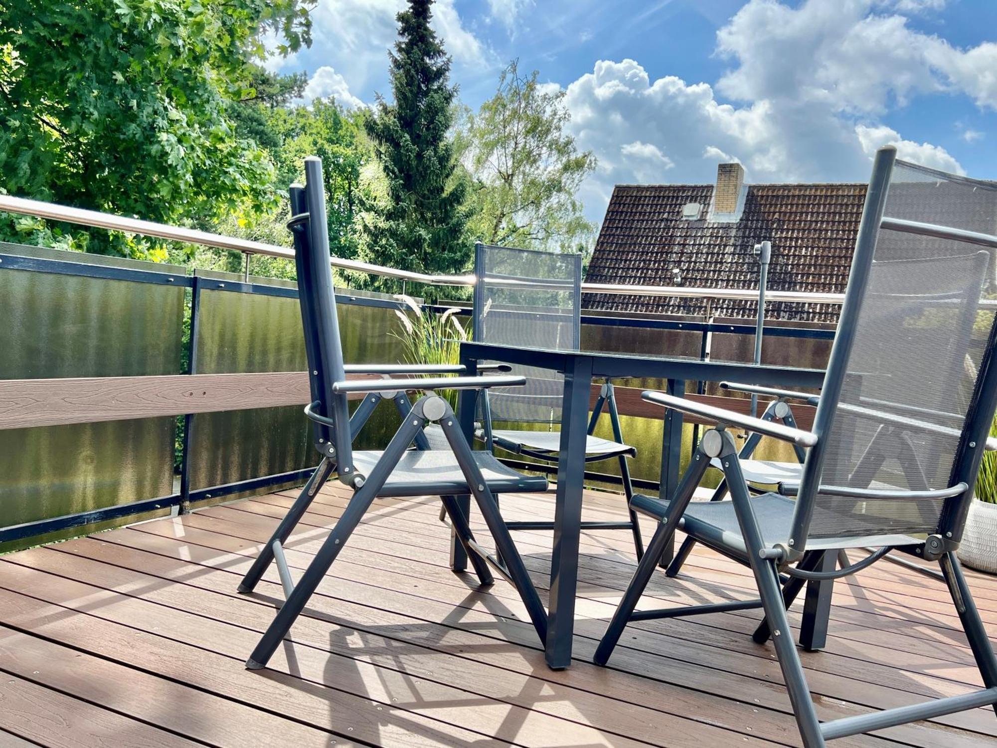 Peedy's luxuriöse 60m² Wohnung mit Balkonterrasse Stade Buitenkant foto