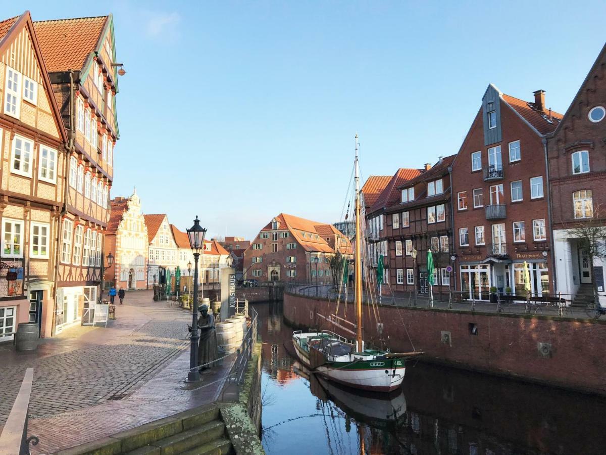 Peedy's luxuriöse 60m² Wohnung mit Balkonterrasse Stade Buitenkant foto
