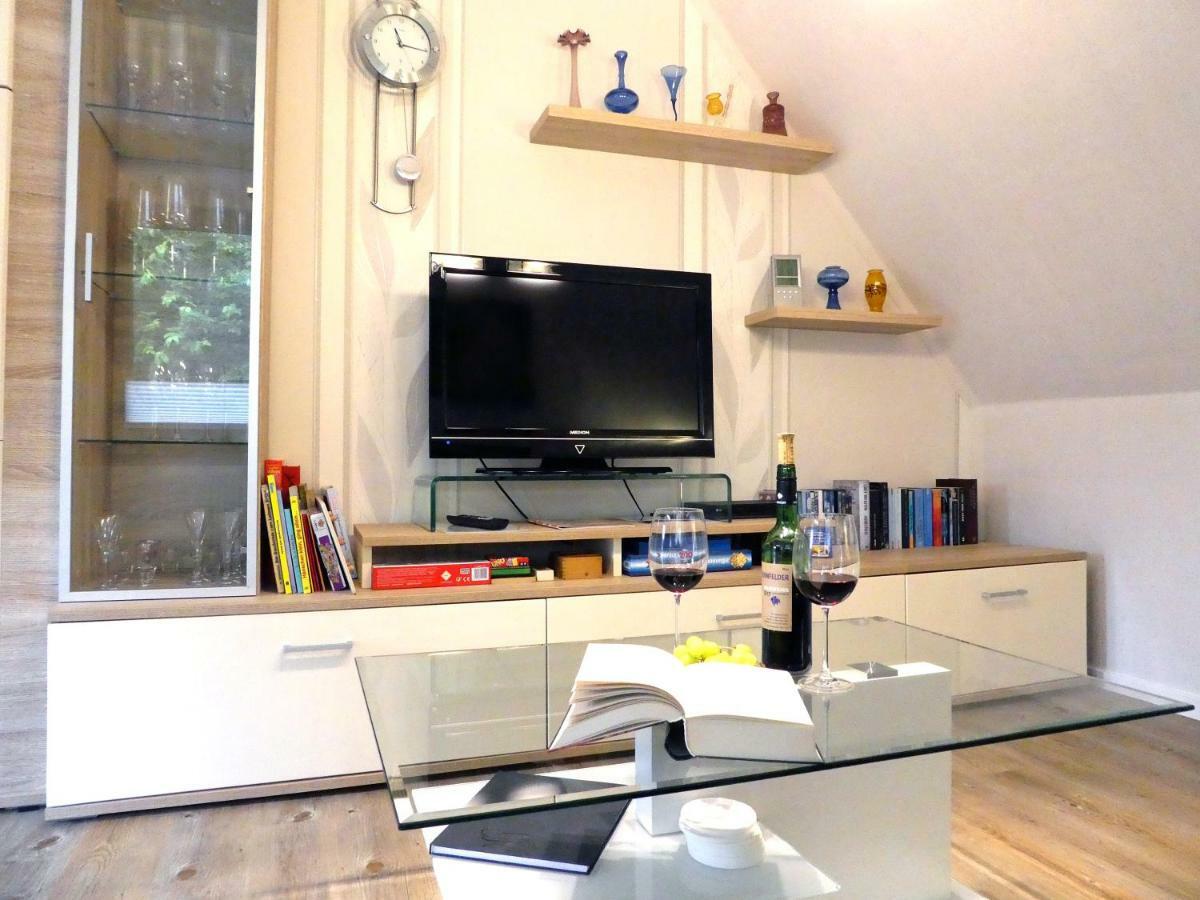 Peedy's luxuriöse 60m² Wohnung mit Balkonterrasse Stade Buitenkant foto
