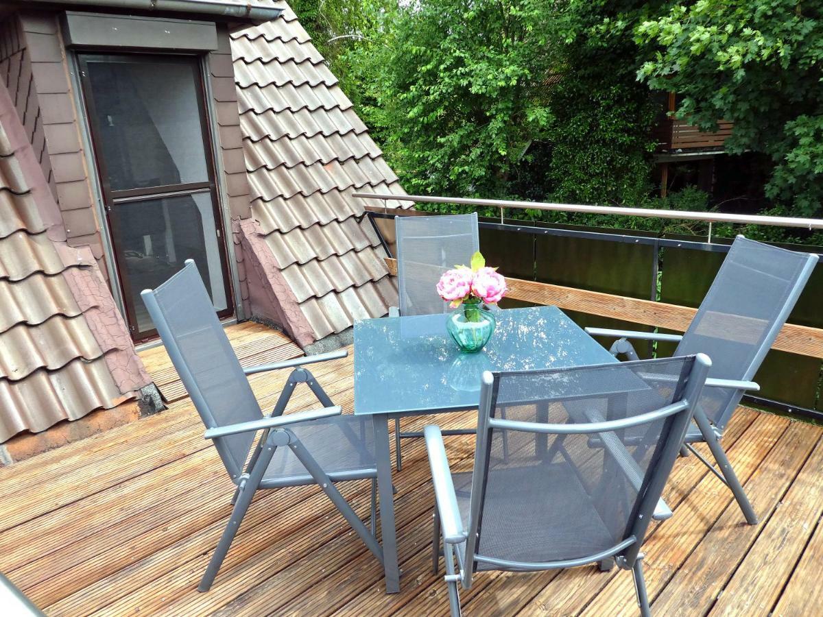 Peedy's luxuriöse 60m² Wohnung mit Balkonterrasse Stade Buitenkant foto